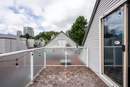 Mudroom Photo of 406 48 Richmond Street, New Westminster, BC