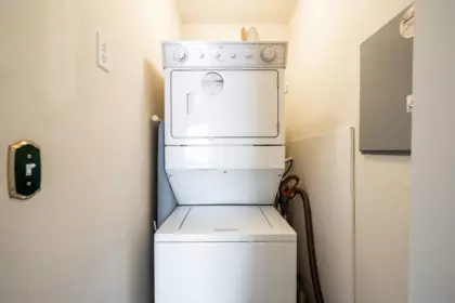 Powder Room Photo of 406 48 Richmond Street, New Westminster, BC