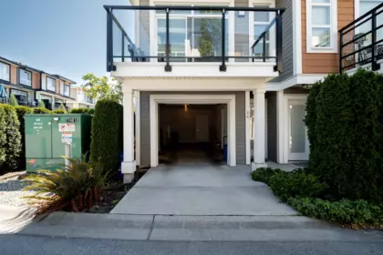 64 20857 77a Avenue, Langley, BC, Langley — Townhouse for sale