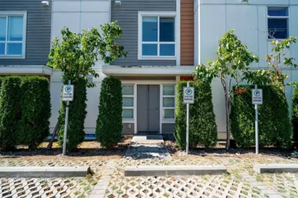 64 20857 77a Avenue, Langley, BC, Langley — Townhouse for sale