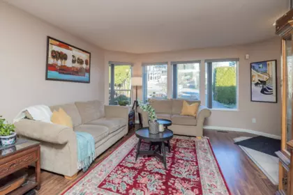 1038 Walls Avenue, Coquitlam, BC, Coquitlam — Half Duplex for sale