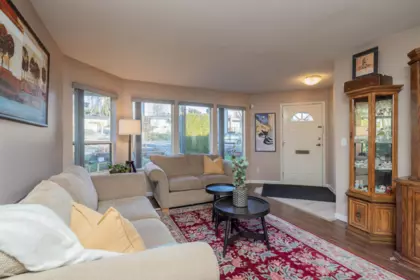 1038 Walls Avenue, Coquitlam, BC, Coquitlam — Half Duplex for sale