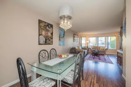 Kitchen Island Photo of 1038 Walls Avenue, Coquitlam, BC