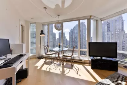 1501 565 Smithe Street, Vancouver, BC, Vancouver — Apartment/Condo for sale