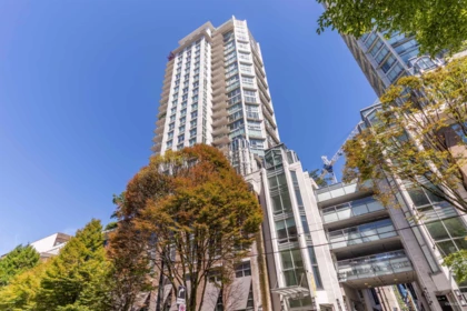 Garden / Landscaping Photo of 1501 565 Smithe Street, Vancouver, BC