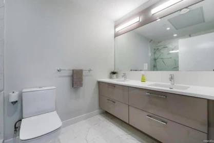 Breakfast Nook Photo of 4066 Yukon Street, Vancouver, BC