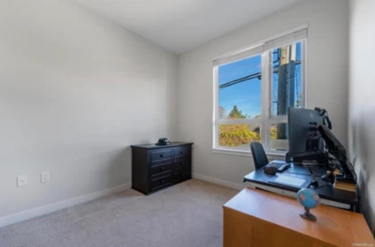 Primary Bedroom Photo of 4066 Yukon Street, Vancouver, BC