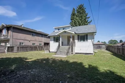 7520 Canada Way, Burnaby, BC, Burnaby — Single Family Residence for sale