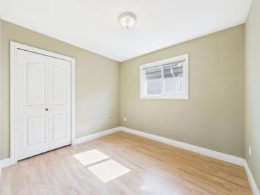 Entry Foyer Photo of 7698 14th Avenue, Burnaby, BC