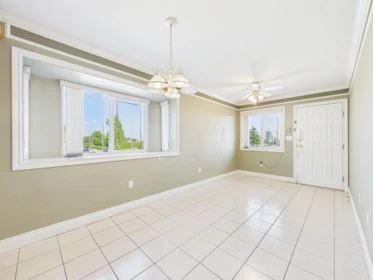 Powder Room Photo of 7698 14th Avenue, Burnaby, BC