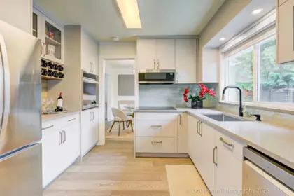 Breakfast Nook Photo of 10711 Argentia Drive, Richmond, BC