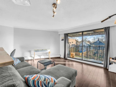 Dining Area Photo of 306 2222 Cambridge Street, Vancouver, BC