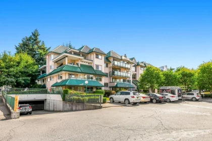 Office / Den Photo of 105 2958 Trethewey Street, Abbotsford, BC