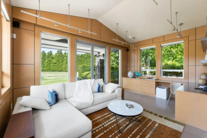 Breakfast Nook Photo of 12831 No. 4 Road, Richmond, BC