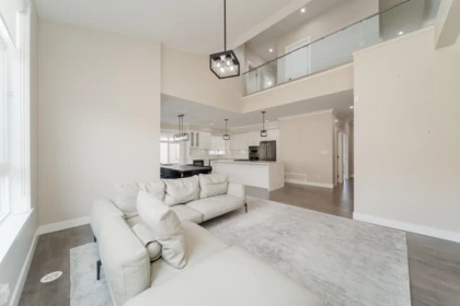 Kitchen Photo of 82 17033 Fraser Highway, Surrey, BC
