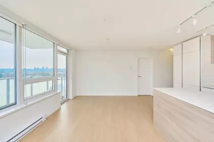 Kitchen Island Photo of 1911 908 Quayside Drive, New Westminster, BC