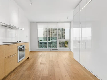 Kitchen Photo of 1903 13438 Central Avenue, Surrey, BC