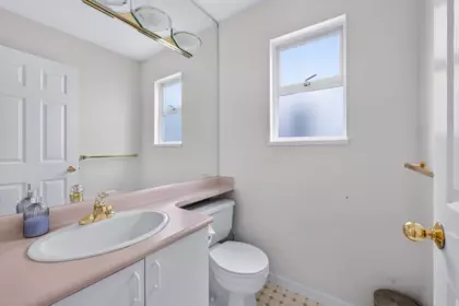 Primary Bathroom Photo of 68 10000 Fisher Gate, Richmond, BC