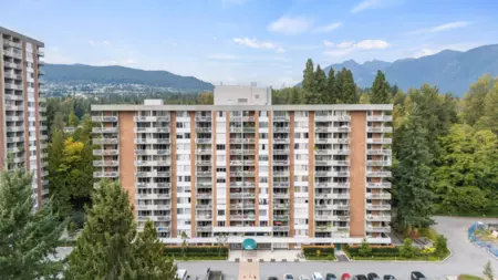 1205 2012 Fullerton Avenue, North Vancouver, BC, North Vancouver — Apartment/Condo for sale