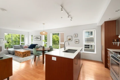 Dining Area Photo of 316 221 E 3rd Street, North Vancouver, BC