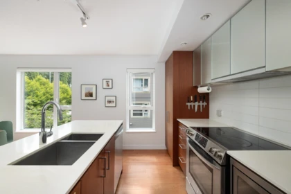 Kitchen Photo of 316 221 E 3rd Street, North Vancouver, BC
