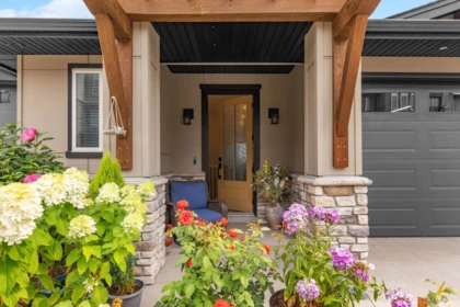 Breakfast Nook Photo of 25 8000 Vedette Drive, No City Value, BC