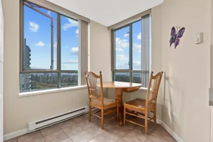 Primary Bedroom Photo of 1703 6611 Southoaks Crescent, Burnaby, BC