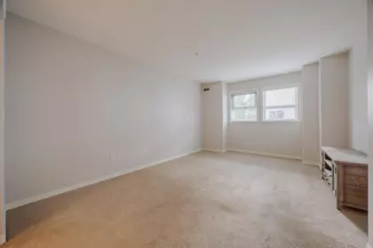 Basement Recreation Room Photo of 16 15432 16a Avenue, Surrey, BC