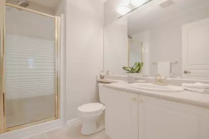 Hallway Photo of 16 15432 16a Avenue, Surrey, BC