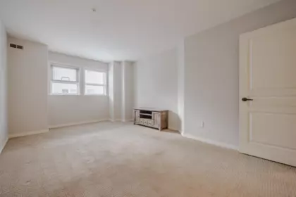 Laundry Room Photo of 16 15432 16a Avenue, Surrey, BC