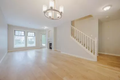 Walk-In Closet Photo of 16 15432 16a Avenue, Surrey, BC