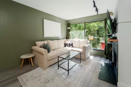 Family Room Photo of 403 1169 Nelson Street, Vancouver, BC