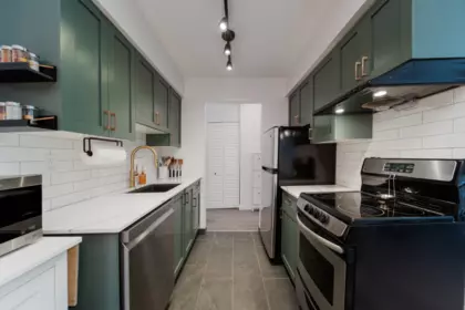 Kitchen Photo of 403 1169 Nelson Street, Vancouver, BC