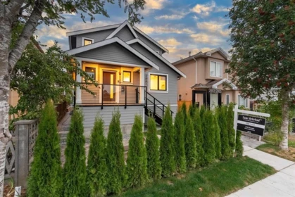2881 E Georgia Street, Vancouver, BC, Vancouver — Half Duplex for sale