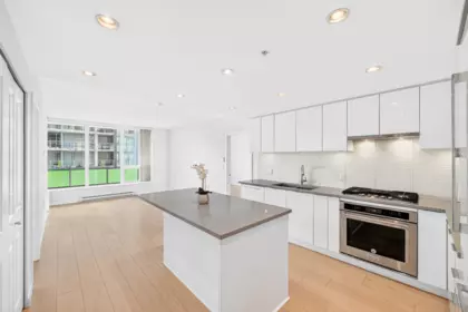 Laundry Room Photo of 1408 6638 Dunblane Avenue, Burnaby, BC