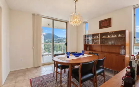 Breakfast Nook Photo of 1703 1190 Pipeline Road, Coquitlam, BC