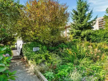 Mudroom Photo of 6 137 E 5th Street, North Vancouver, BC