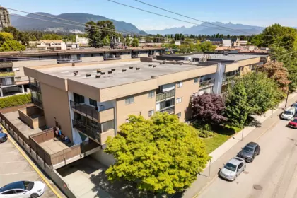 Hot Tub / Spa Photo of 101 2245 Wilson Avenue, Port Coquitlam, BC