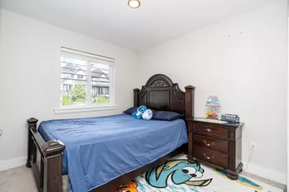 Mudroom Photo of 2 14450 68 Avenue, Surrey, BC
