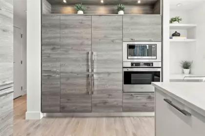 Kitchen Island Photo of 710 7388 Kingsway, Burnaby, BC