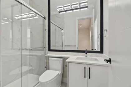 Entry Foyer Photo of 10671 127a Street, Surrey, BC