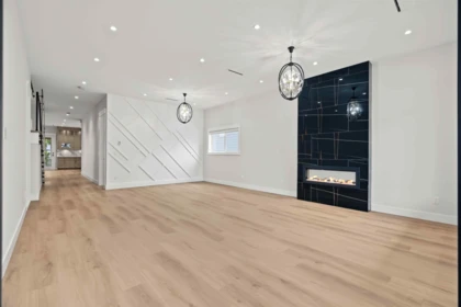 Family Room Photo of 10671 127a Street, Surrey, BC