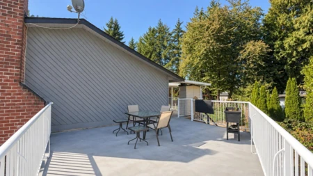 Basement Recreation Room Photo of 7545 143 Street, Surrey, BC