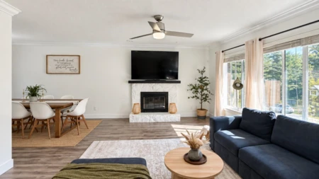 Family Room Photo of 7545 143 Street, Surrey, BC