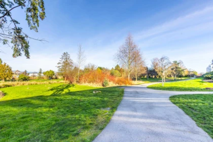 Community Amenities Photo (Clubhouse) of 402 10880 No. 5 Road, Richmond, BC