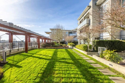 Hot Tub / Spa Photo of 402 10880 No. 5 Road, Richmond, BC