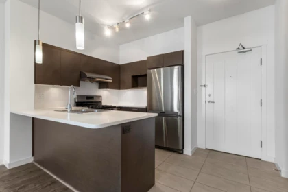 Loft / Bonus Room Photo of 402 10880 No. 5 Road, Richmond, BC