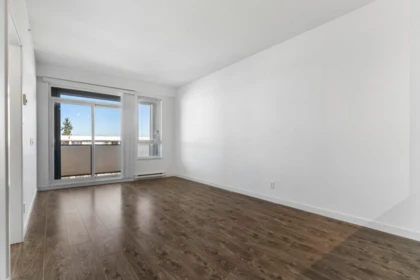 Mudroom Photo of 402 10880 No. 5 Road, Richmond, BC