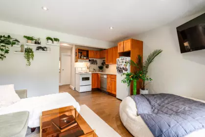 Kitchen Island Photo of 7 7001 Nesters Road, Whistler, BC