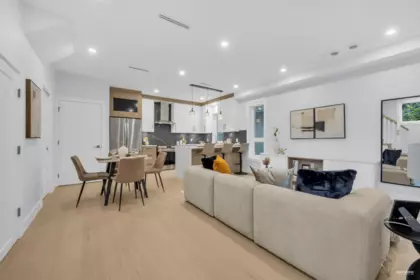 Family Room Photo of 2619 Mcgill Street, Vancouver, BC